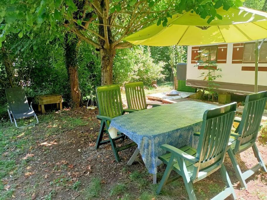 Vila La Colline Aux Oiseaux, La Tranquillite Des Bois Molieres-sur-Ceze Exteriér fotografie